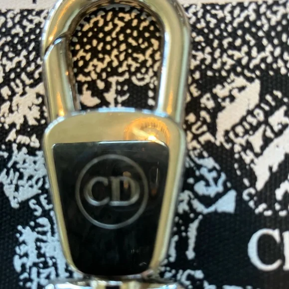 Dior Black Key chain or purse charm with cosmetic bag - Picture 4 of 5